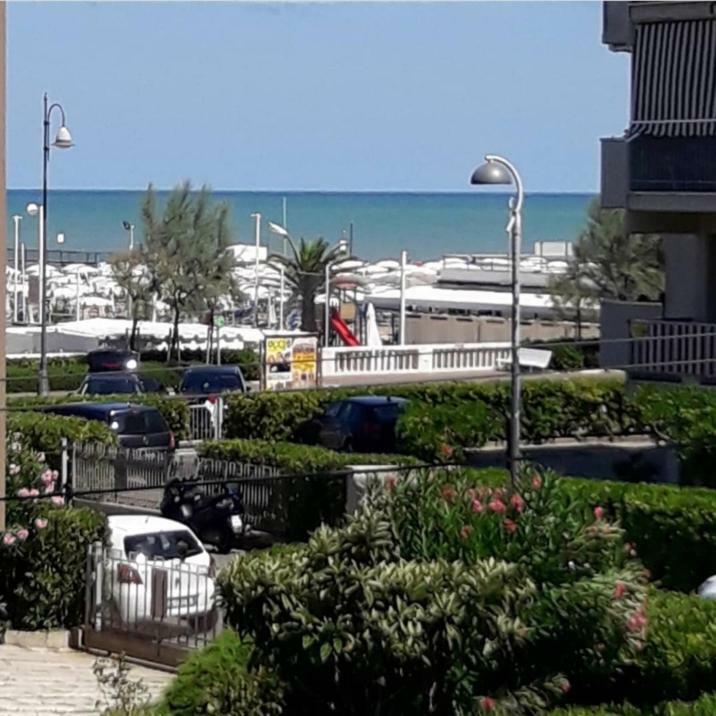 Apartament Stella Di Mare Rimini Zewnętrze zdjęcie